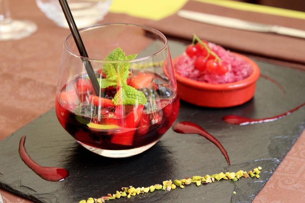Hotel Chromatics & Restaurant Hill Club By Happyculture Lyon Exterior photo